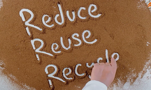 Sustainability_Packaging responsibly_4k